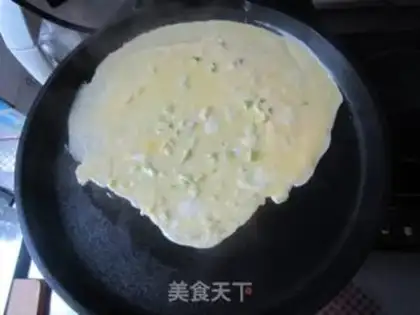Make Strawberry omelet step 5
