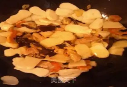 Make Soup and white step 3