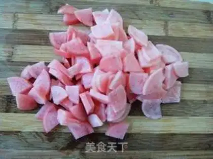 Make Sour radish, fried chicken step 1