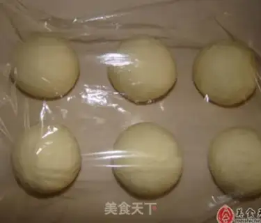 Make Garlic bread step 4