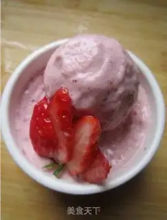 Make Strawberry ice cream step 5