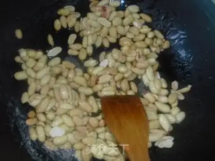 Make Peanut sticky step 5