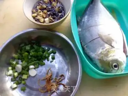 Make Skinned drums of steamed fish step 1