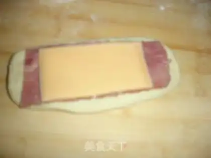 Make Bacon cheese rolls step 3