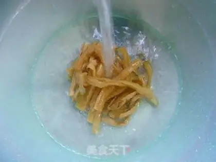 Make Pretzel radish step 4