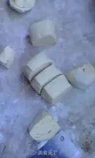 Make Black sesame muffins step 1