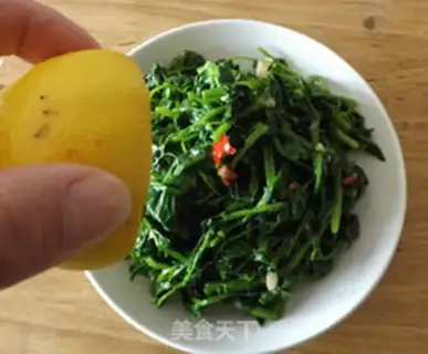 Make The point of cold peas step 6