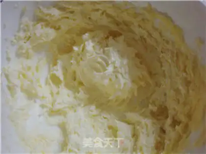 Make Strawberry crackers step 3