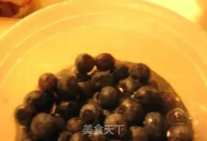 Make Blueberry jam step 1