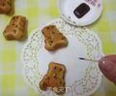 Make Bear cake step 11