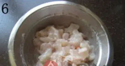 Make Five-coloured dragonfish step 5