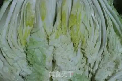 Make Hot cabbage step 1
