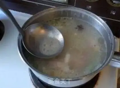 Make Soybeans, pig hoof soup step 5