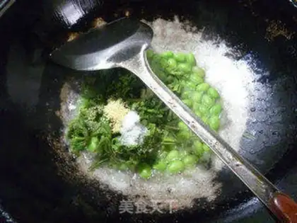 Make Scrambled beans step 9