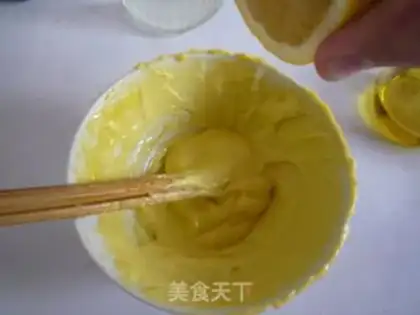 Make Homemade salad sauce step 7
