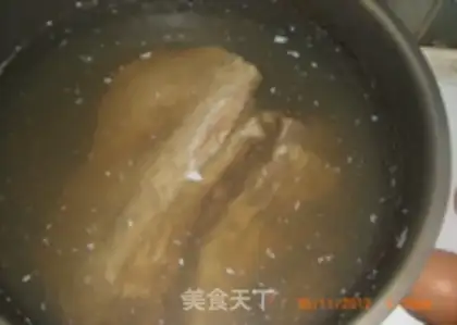 Make Breakfast beef noodles step 1