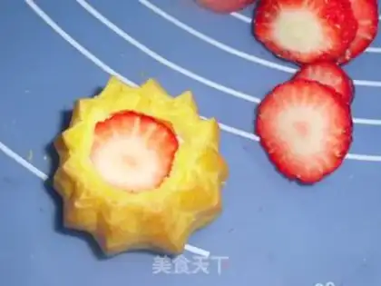 Make The Dwarf Strawberry Puff step 14