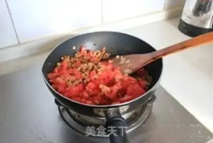 Make A bacon pizza with pasta step 11