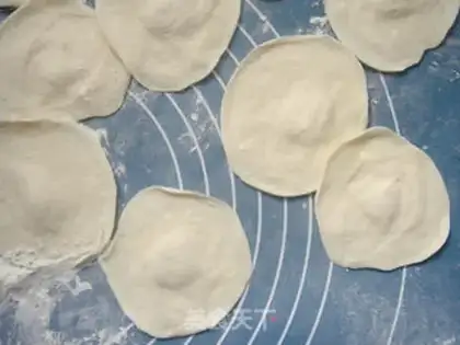 Make Apricot mushroom dumplings step 2