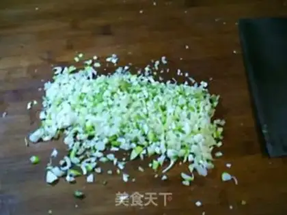 Make Onion spinach roll step 5