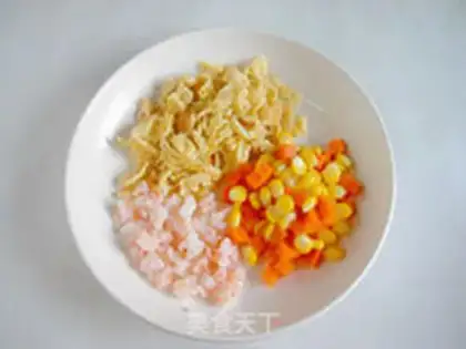 Make Shrimp salad burger step 4