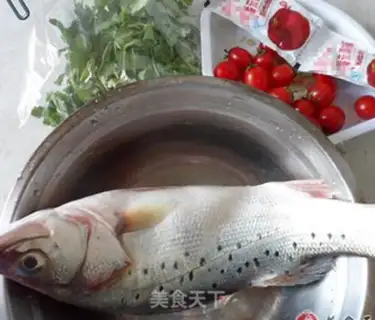 Make Sourfish noodles step 0