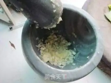 Make Garlic onion fried cucumber step 2
