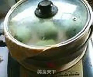 Make Onion spinach roll step 11