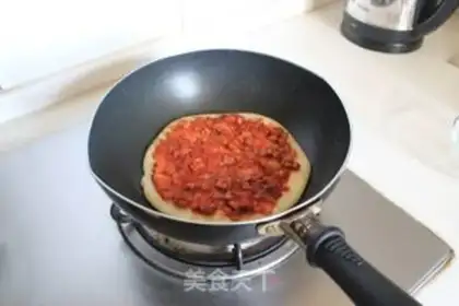 Make A bacon pizza with pasta step 25