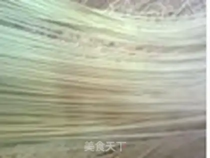 Make Guangzhou Yun Tung Noodles step 8