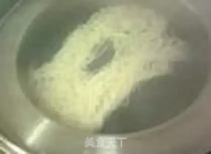 Make Guangzhou Yun Tung Noodles step 13