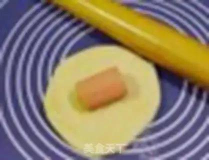 Make Cute pig intestines step 9