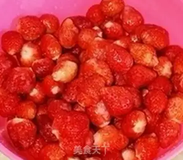 Make Strawberry jam step 0