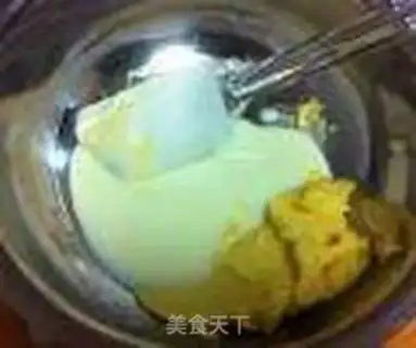Make Pineapple-cracked cotton cake step 4