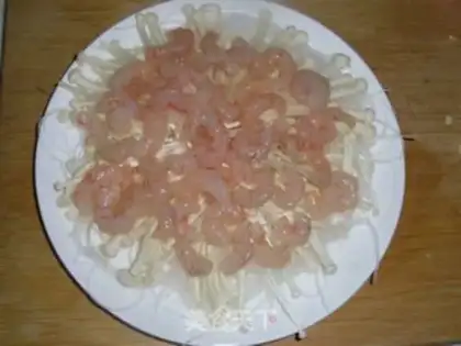 Make Gold needle fan steamed shrimp step 6