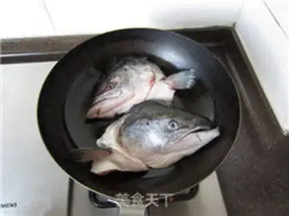 Make Salmon tofu soup step 6