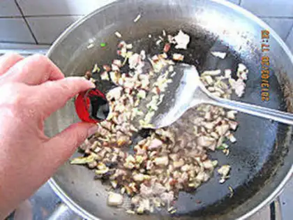Make Mushrooms and oils -- green fragrance step 12