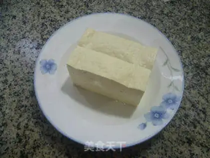 Make Scramble tofu step 1