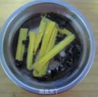 Make The mashed bean sprouts step 1