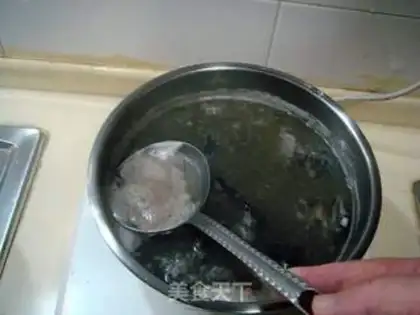 Make Puffy rooster step 3