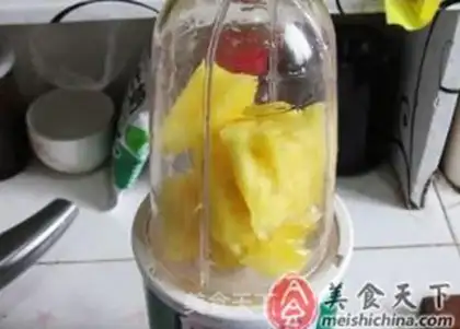 Make Sweet pineapple sauce step 3