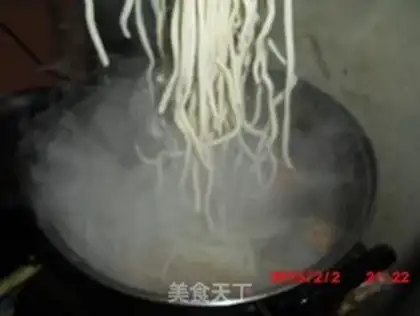 Make Tomato chicken noodles step 4