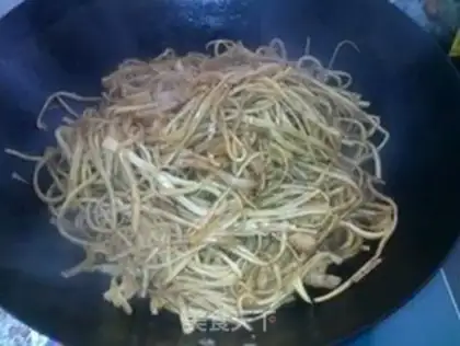 Make Steak pasta step 1
