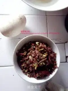 Make Fried eggs with sprouts step 1