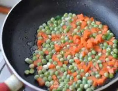 Make Egg fried rice step 5