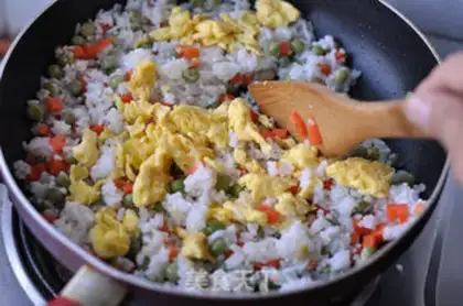 Make Egg fried rice step 7