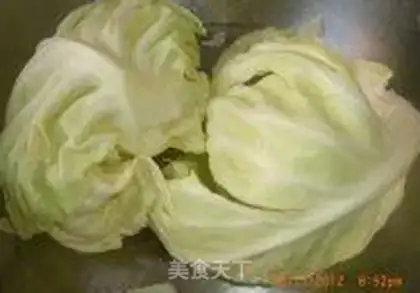 Make Three color salad step 0