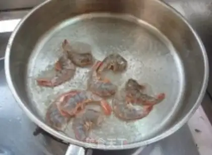 Make Dutch soy shrimp step 4