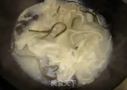 Make lamb noodles step 12