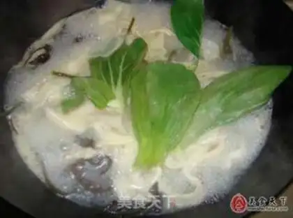 Make lamb noodles step 13